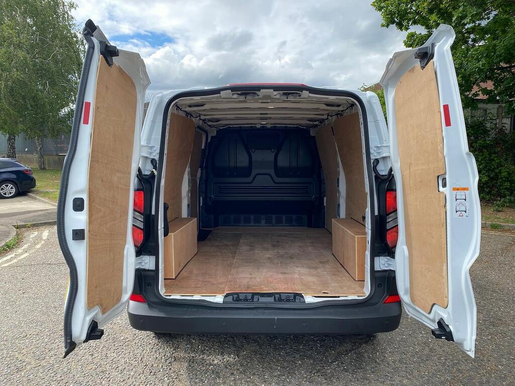 Ford Transit Custom Transit 2.0Dm Custom 300 Panel Van YP74WYA #6