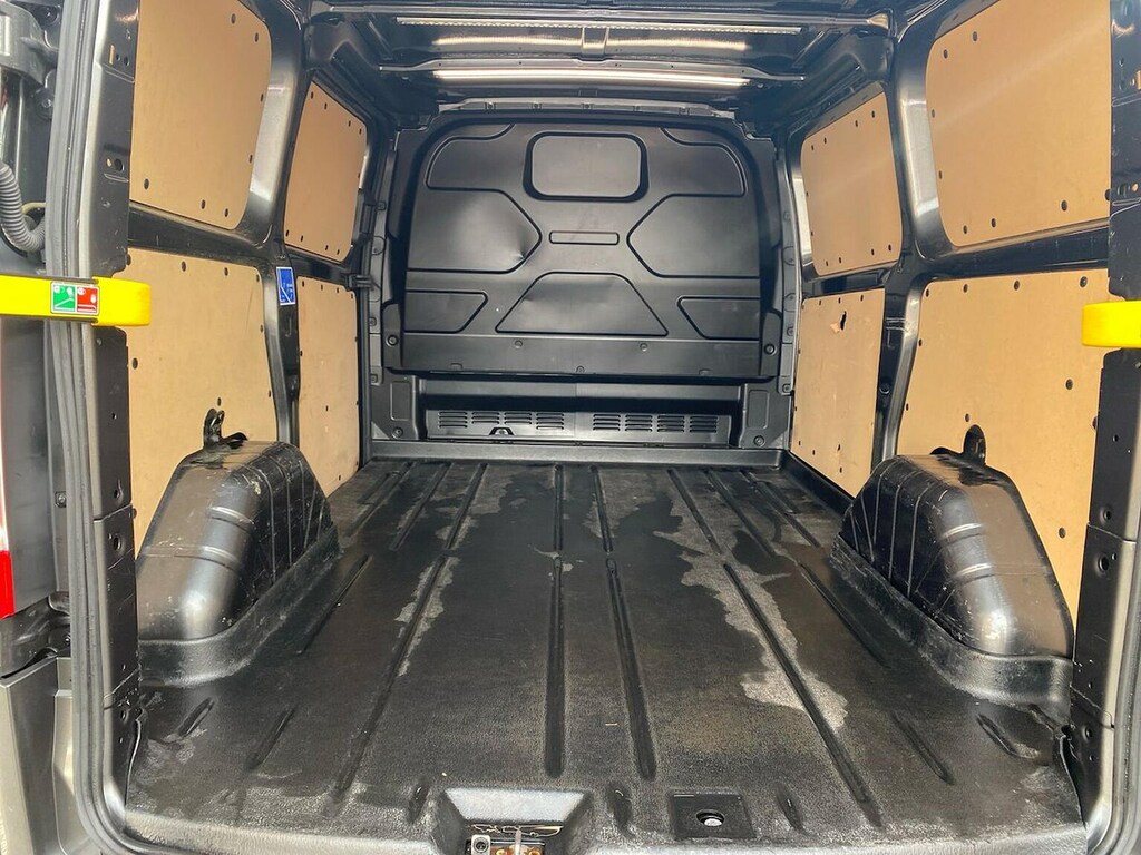Ford Transit Custom 2.0 320 Ecoblue Limited Panel Van WV73ZFK #6