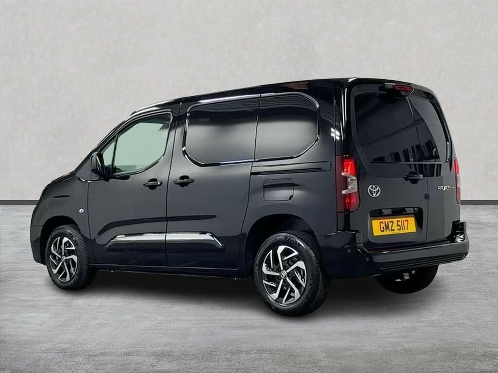 Toyota Proace City 1.5D 130 Sport Van  #2