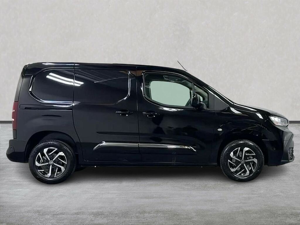 Toyota Proace City 1.5D 130 Sport Van  #3
