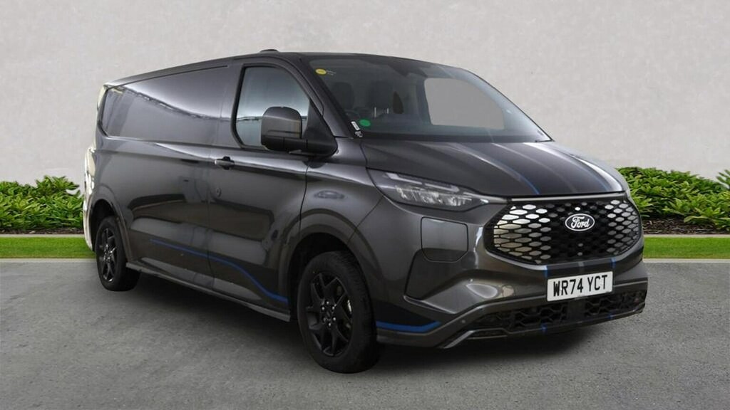 Ford Transit Custom 320 65Kwh Sport Panel Van L2 H1