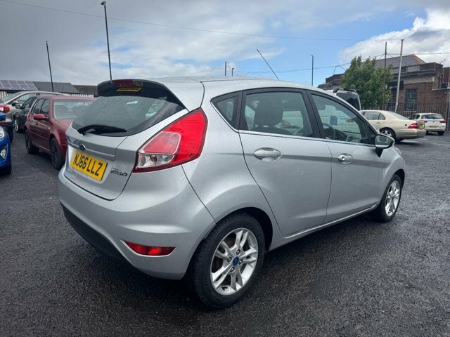 Ford Fiesta 1.25 Zetec Hatchback Euro 6 82 NJ66LLZ Silver #2