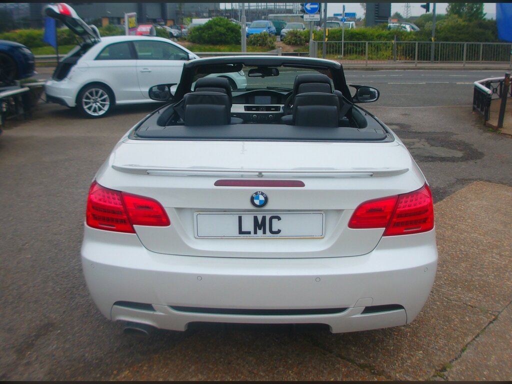 BMW 3 Series 2.0 320D Sport Plus Edition Convertible MT12LXF White #5