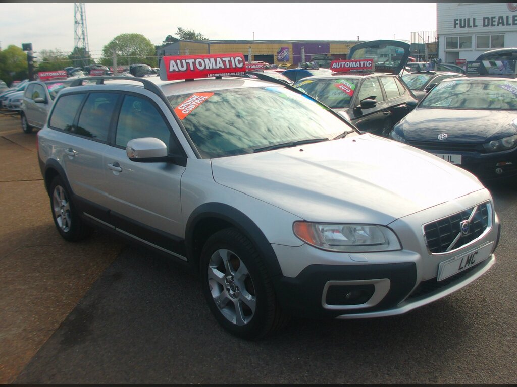Volvo XC70 2.4 D5 Se Estate Geartronic Awd 185 Bh Silver