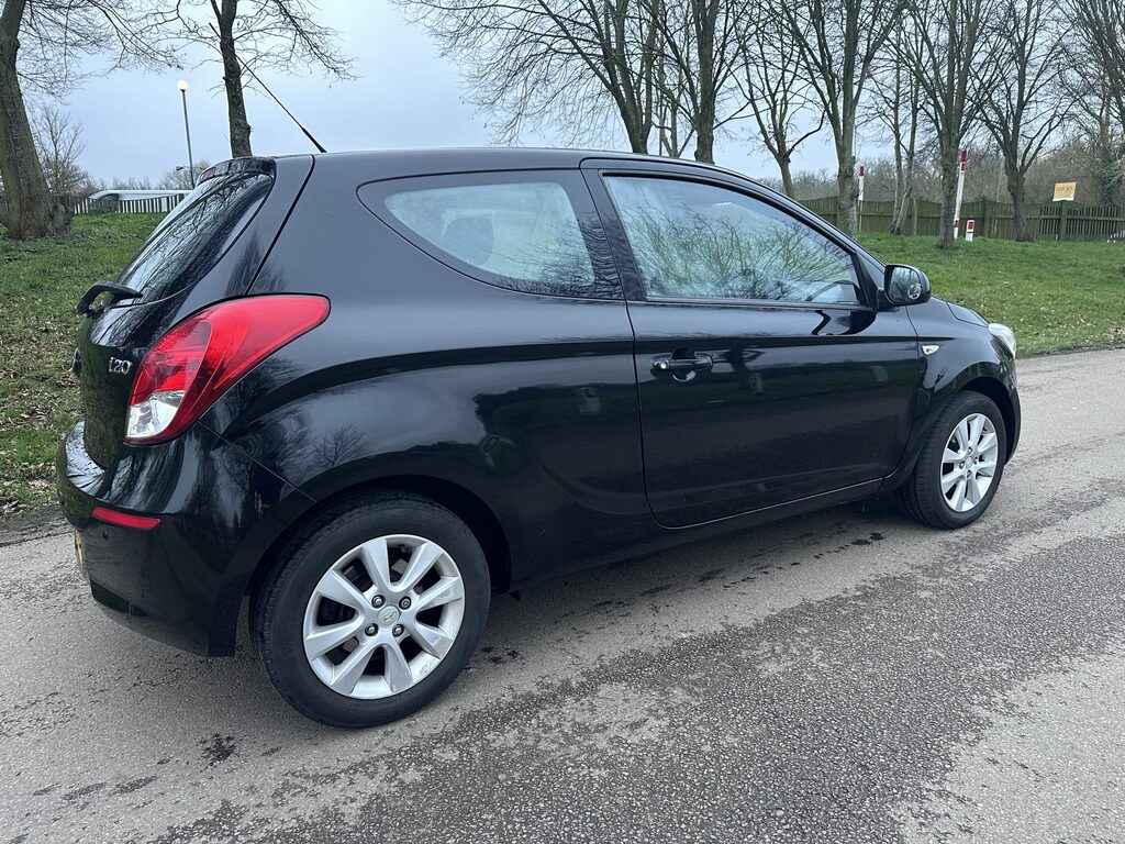 Hyundai I20 1 2 Active Black VN62VSD Black #4