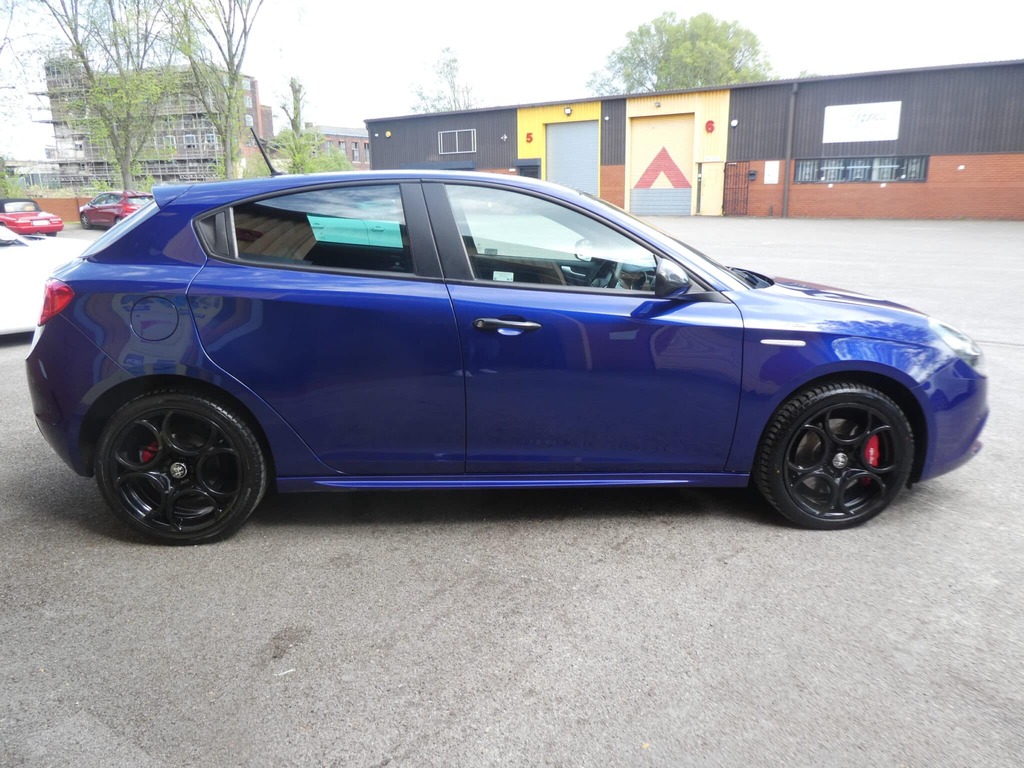Alfa Romeo Giulietta 2.0 Jtdm-2 175 Veloce Stop Start H RE69WGO  #4