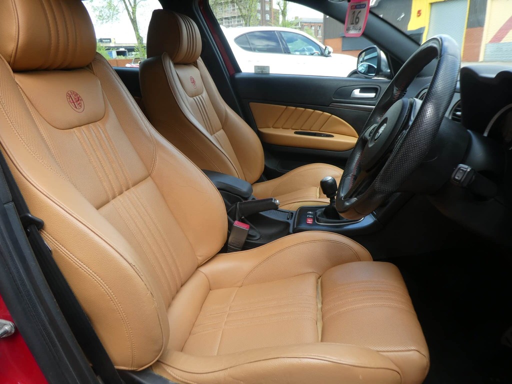 Alfa Romeo 159 Sportwagon Lusso  #10