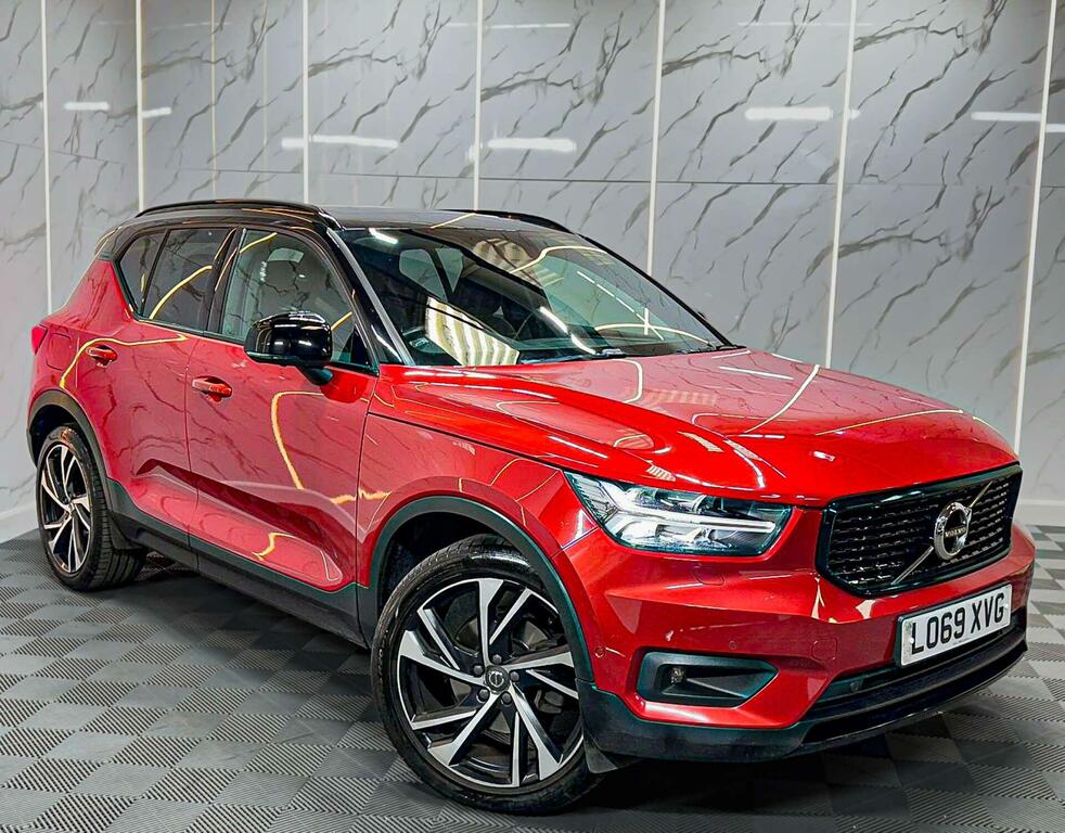 Volvo XC40 2.0 T4 R-design Pro Awd Euro 6 Ss Red