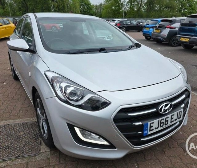 Hyundai I30 1.4 Blue Drive Se Hatchback Euro Silver
