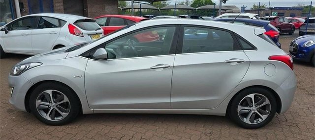 Hyundai I30 1.4 Blue Drive Se Hatchback Euro Silver #5