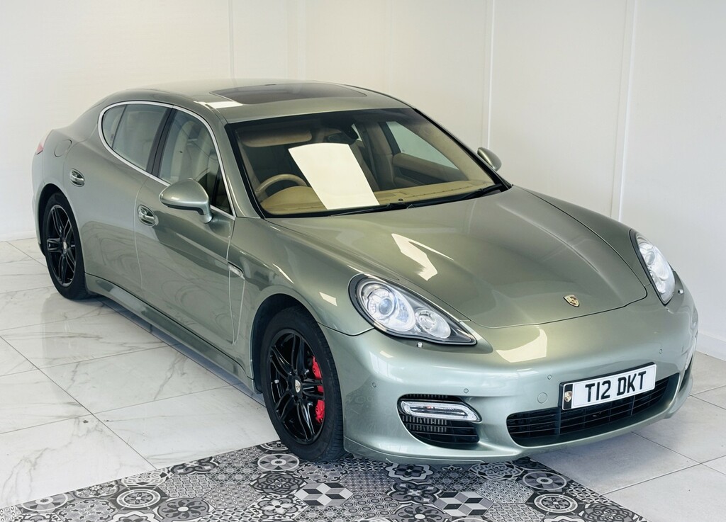 Porsche Panamera Hatchback 4.8 T V8 201111 Green #3