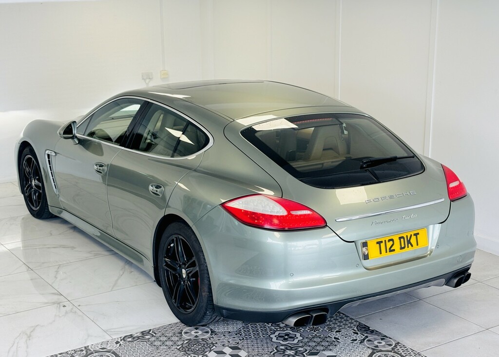 Porsche Panamera Hatchback 4.8 T V8 201111 Green #4