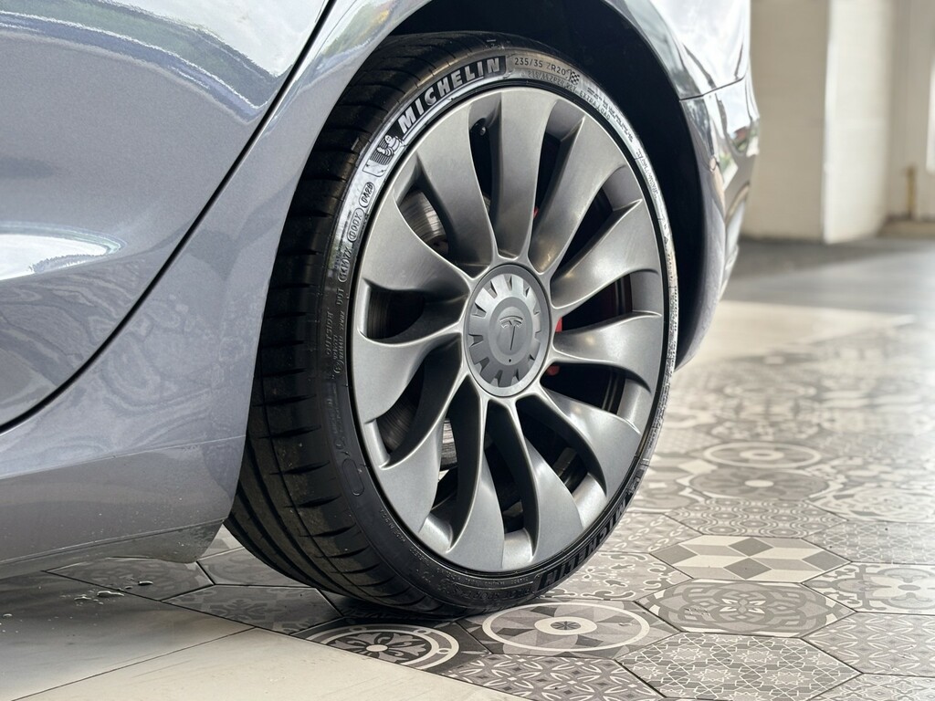 Tesla Model 3 Saloon Dual Motor Performance 202171 MJ71ZDD Grey #5