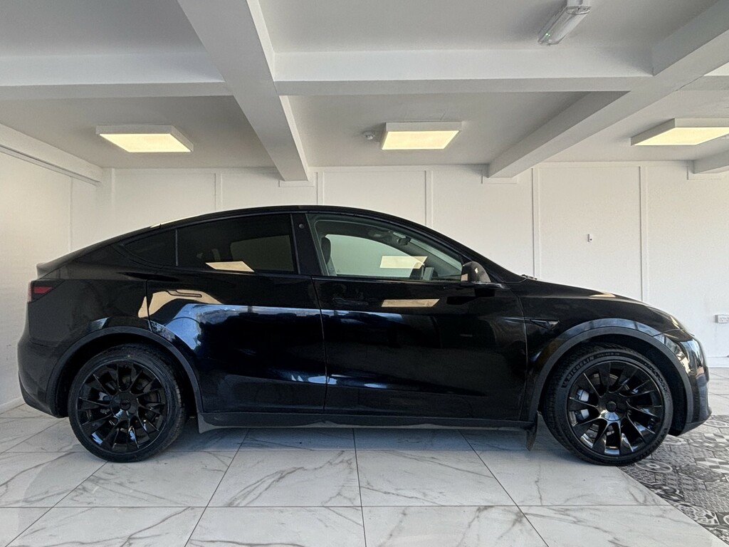 Tesla Model Y Suv Dual Motor Performance 202372 LJ72TKM Black #3