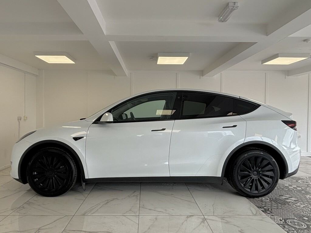 Tesla Model Y Suv 202272 BL72TJV White #4