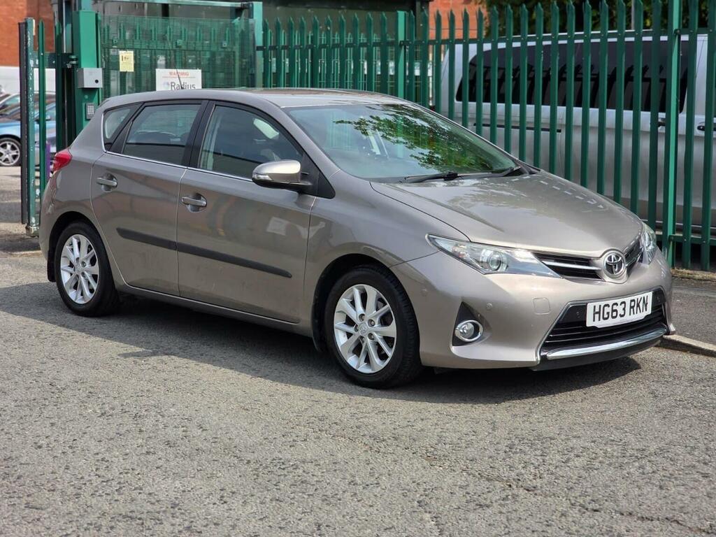 Toyota Auris 1.33 Dual Vvt-i Icon Euro 5 Ss 201363 Brown