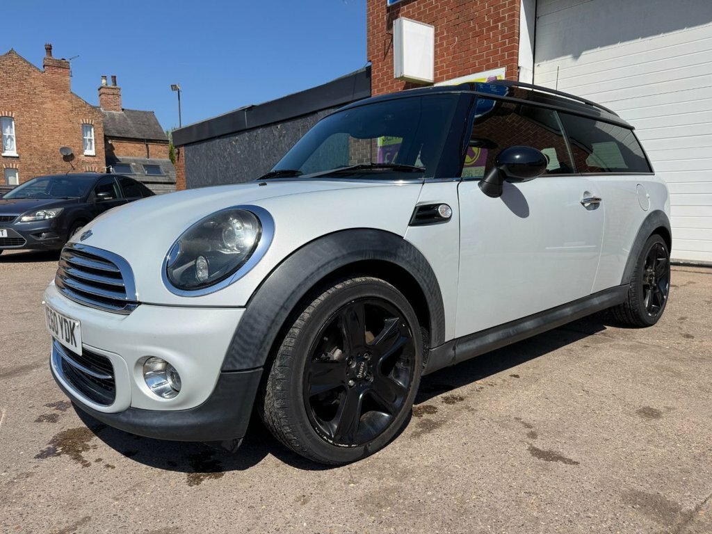 Mini Clubman 1.6L Cooper Soho Silver #3