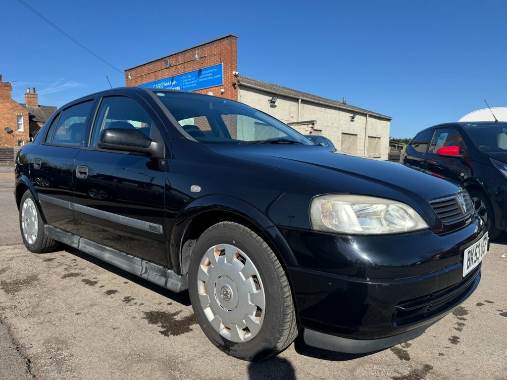 Vauxhall Astra 1.6L Club Black