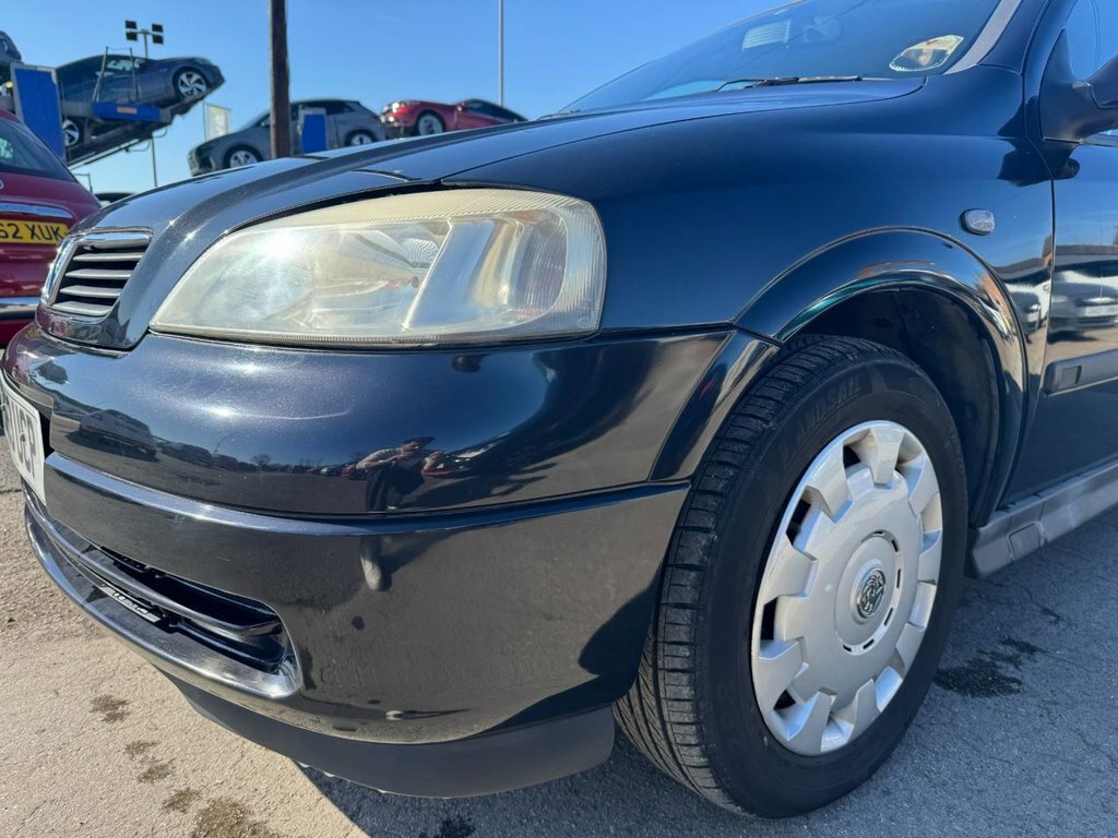 Vauxhall Astra 1.6 Elegance 16V 99 Bhp Red #12
