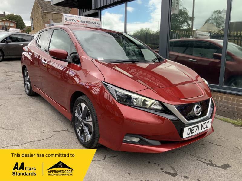 Nissan Leaf 110Kw N-connecta 40Kwh - 2022 71 Red