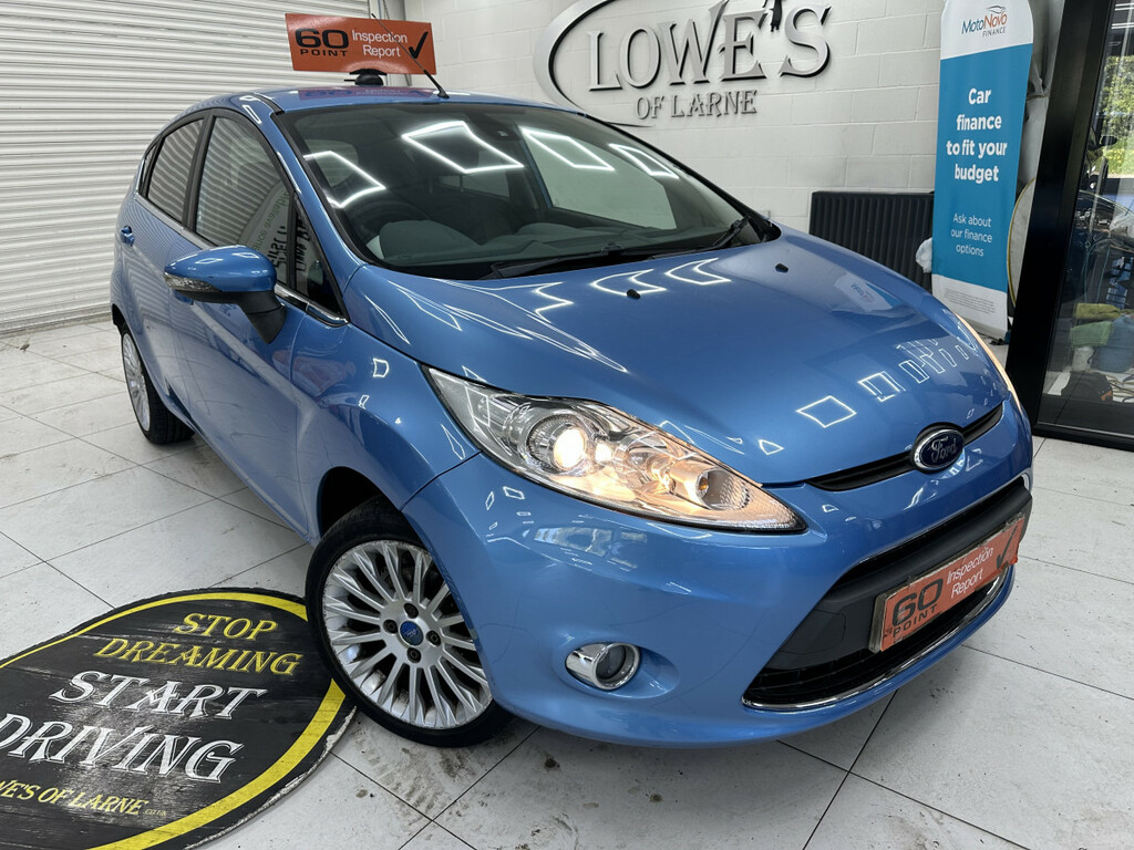 Ford Fiesta 1.6 Tdci Titanuim Blue