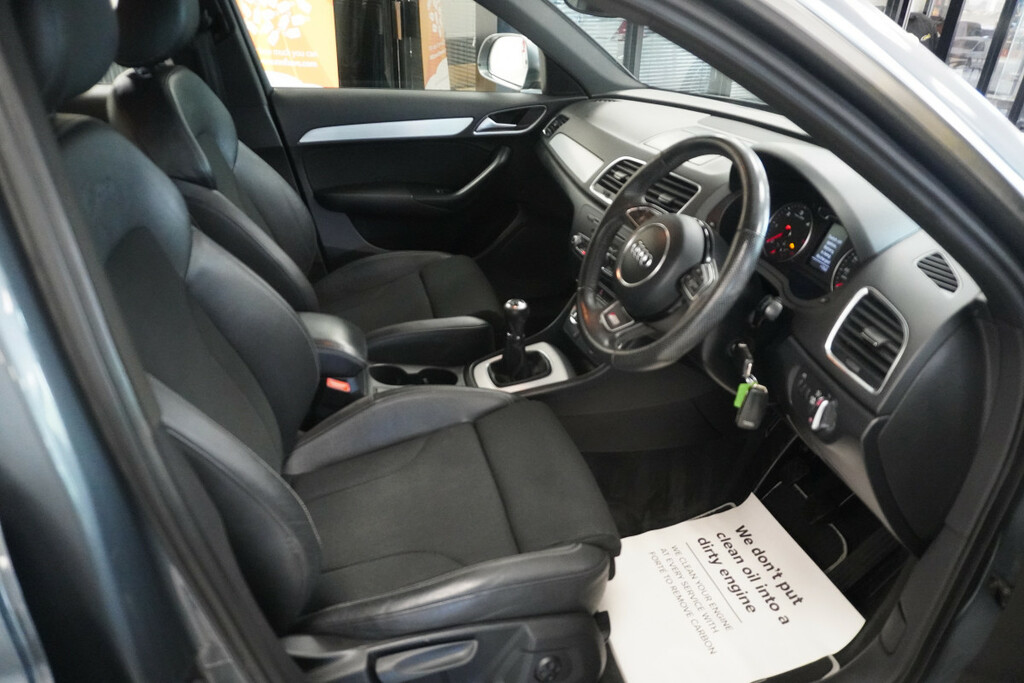Audi Q3 2.0 Tdi S Line JIG1049 Grey #4