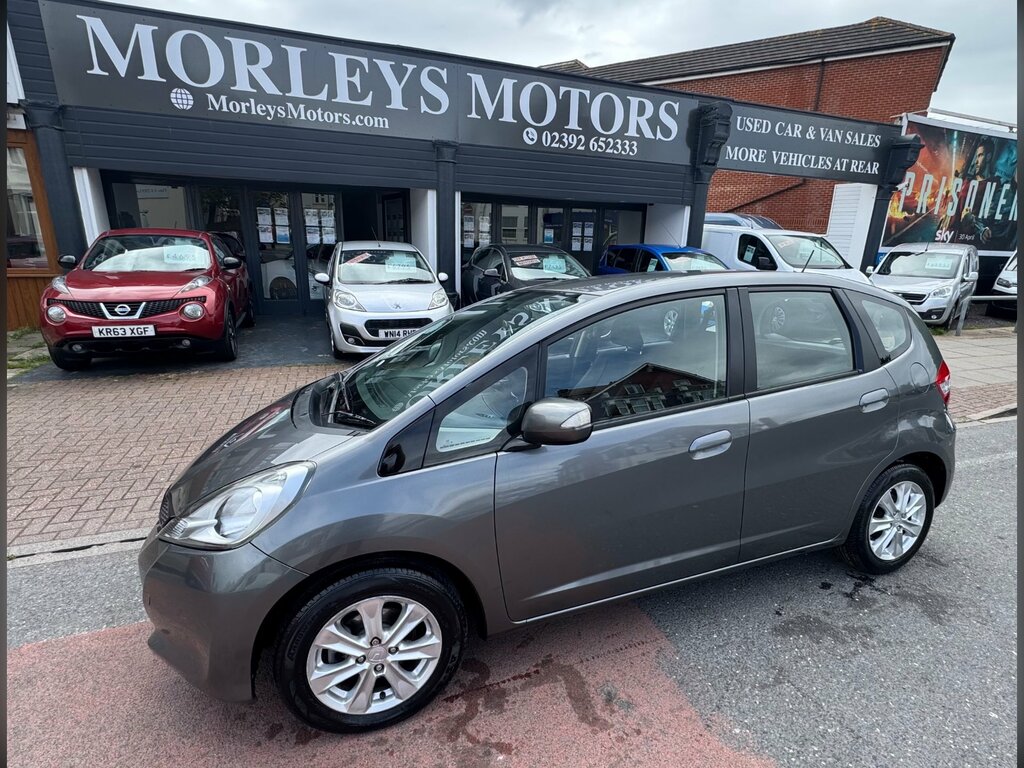 Honda Jazz 1.4 I-vtec Es Hatchback Cvt Euro 5 99 Grey #2