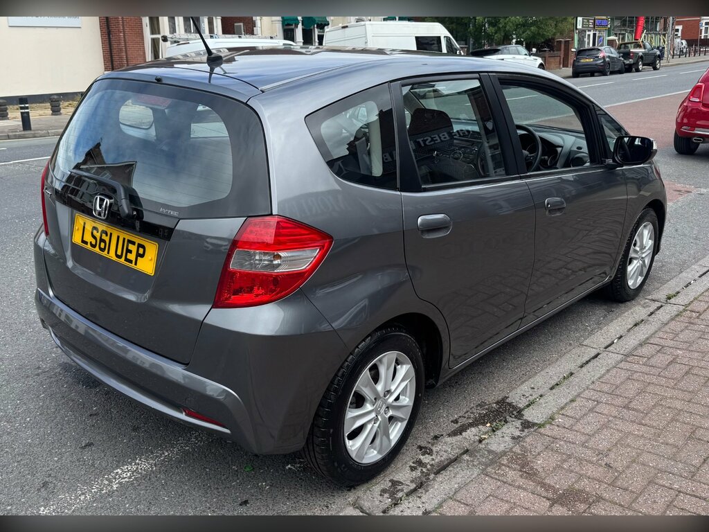Honda Jazz 1.4 I-vtec Es Hatchback Cvt Euro 5 99 Grey #6