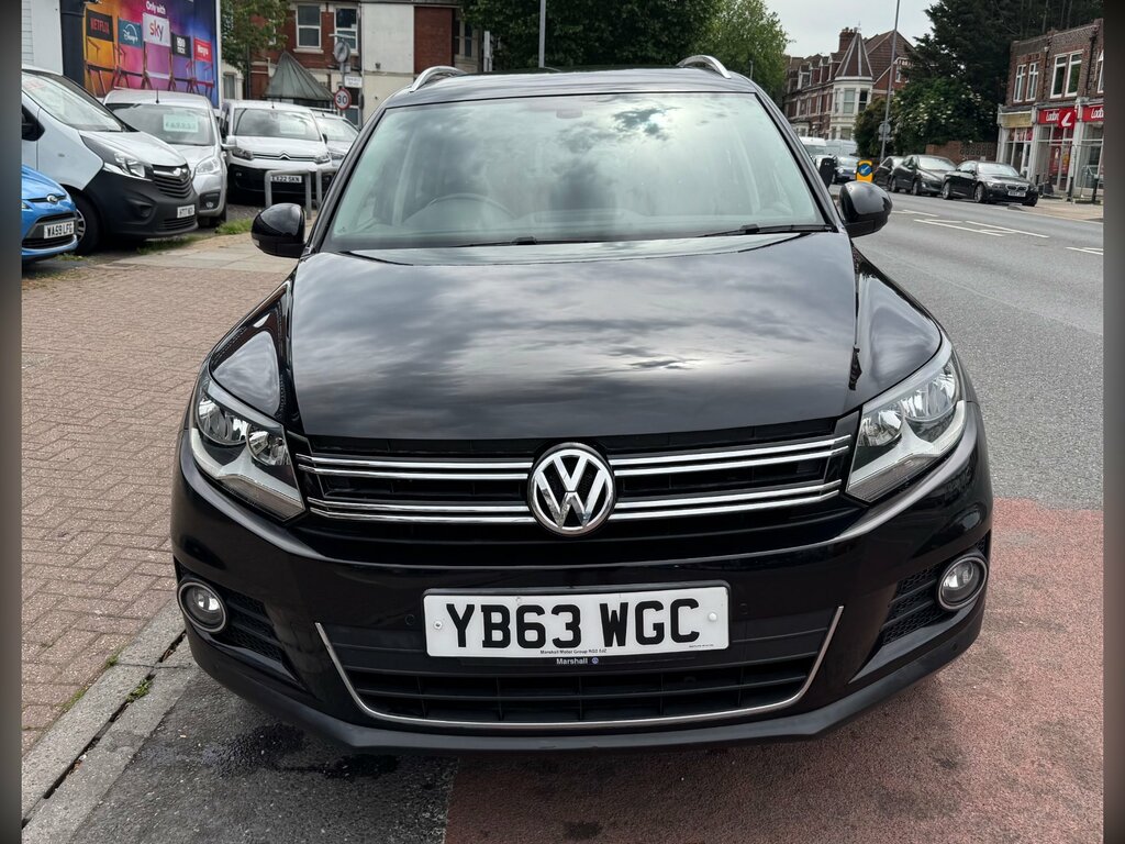 Volkswagen Tiguan 2.0 Tdi Bluemotion Tech Match Suv Dsg 4 YB63WGC Black #2