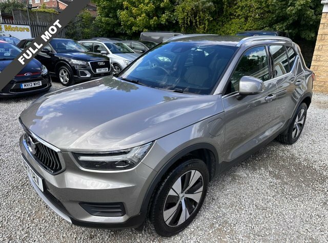 Volvo XC40 1.5H T4 Recharge 10.7Kwh Inscription Expression Su BG71TEV Grey #3