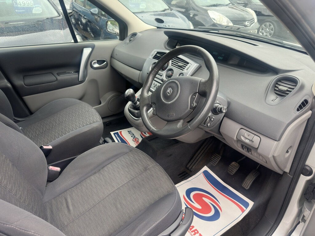 Renault Scenic 1.6 Vvt Dynamique Grey #10