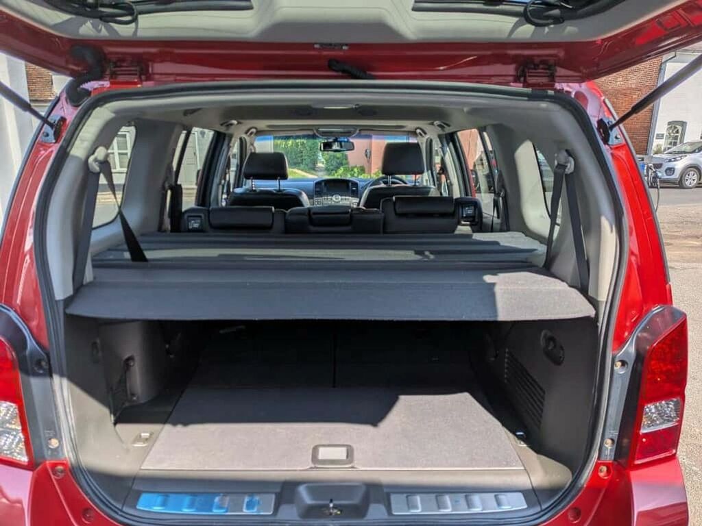 Nissan Pathfinder Dci Tekna Red #4