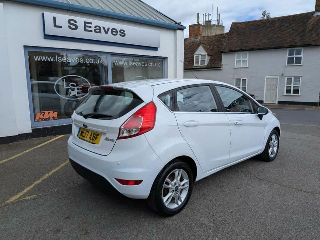 Ford Fiesta Zetec White #2