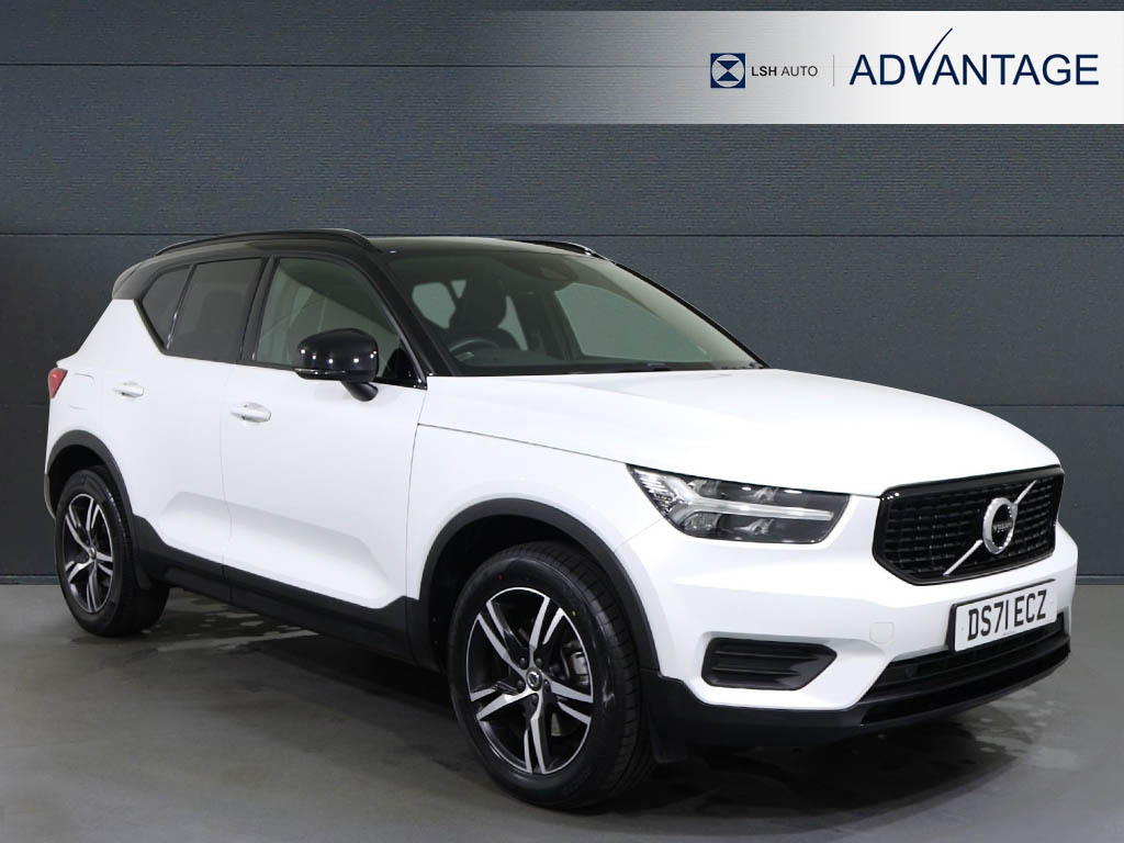 Volvo XC40 2.0 B4p R Design White