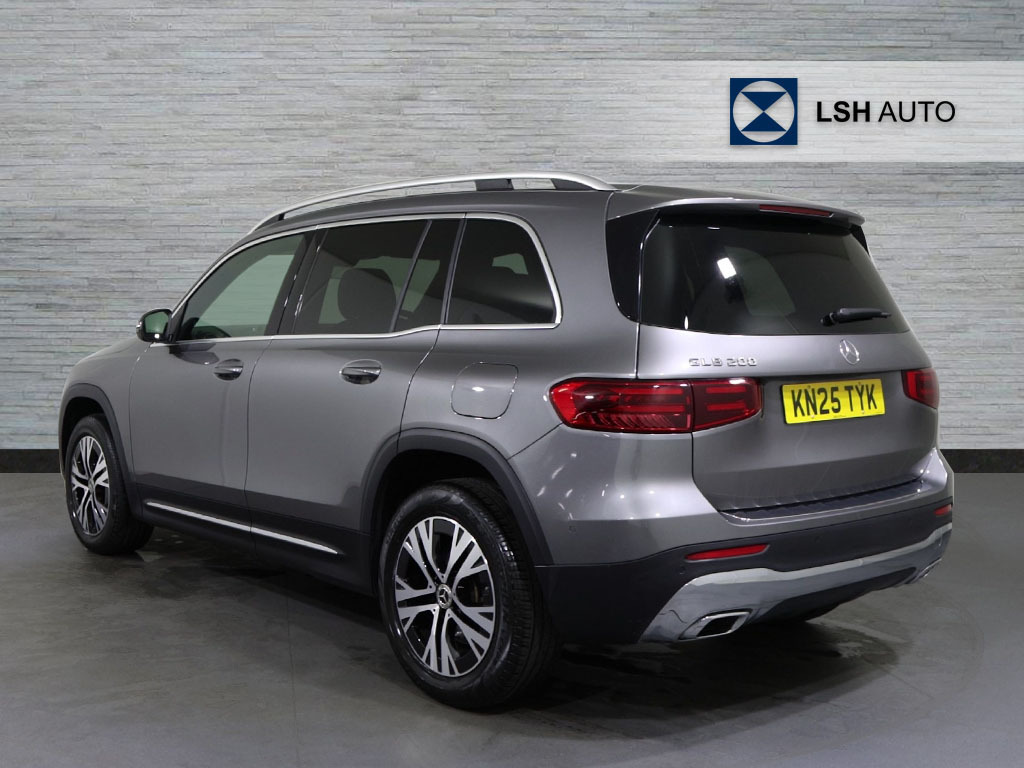 Mercedes-Benz GLB Class Glb 200 Sport Executive 7G-tronic KN25TYK Grey #2