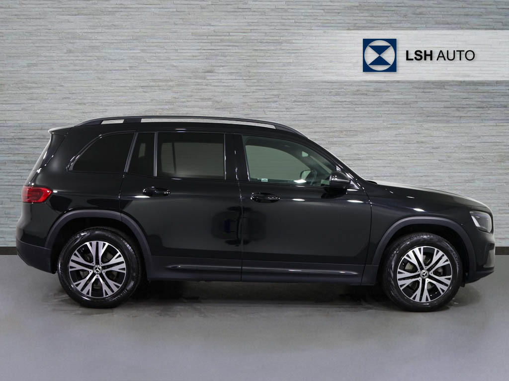 Mercedes-Benz GLB Class Glb 200 Sport Executive 7G-tronic KN25TXO Black #3