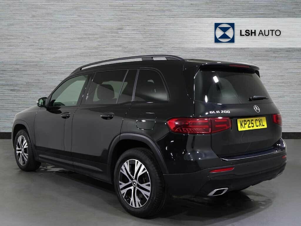 Mercedes-Benz GLB Class Glb 200 Sport Executive 7G-tronic KP25CXL Black #2