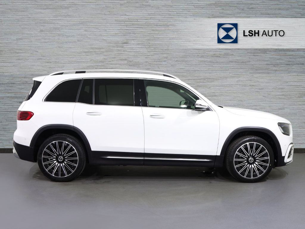 Mercedes-Benz GLB Class Glb 200 Amg Line Premium 7G-tronic KN25TXF White #3