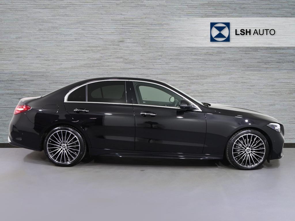 Mercedes-Benz C Class C220d Amg Line Premium Plus 9G-tronic Black #3