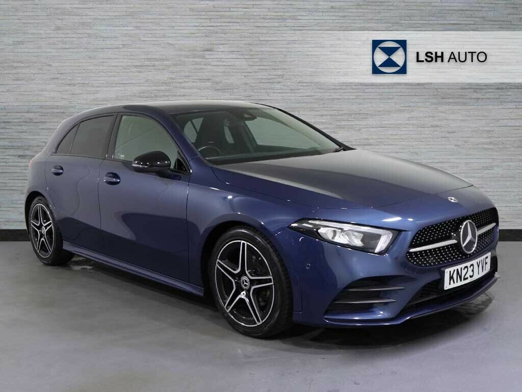 Mercedes-Benz A Class A200 Amg Line Executive Blue