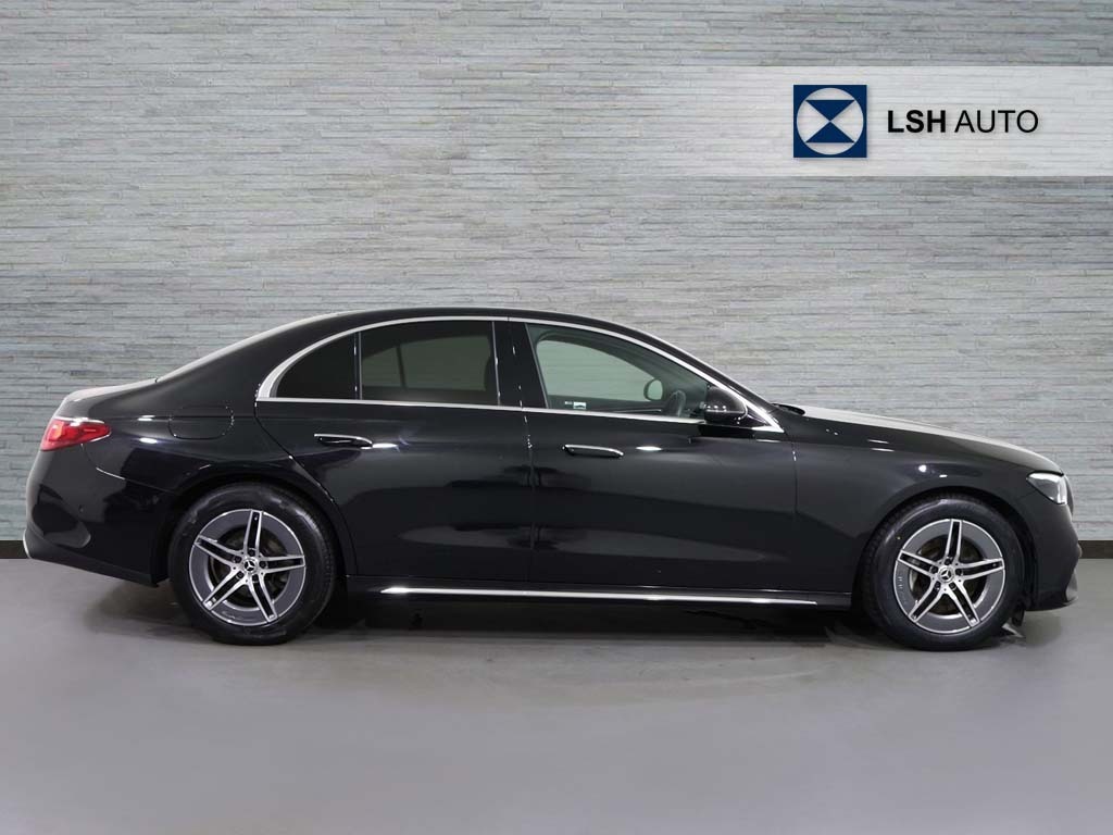 Mercedes-Benz E Class E200 Amg Line 9G-tronic Black #3