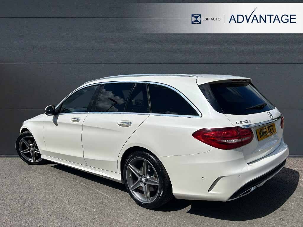 Mercedes-Benz C Class C250d Amg Line Premium Plus KM16XEV White #2