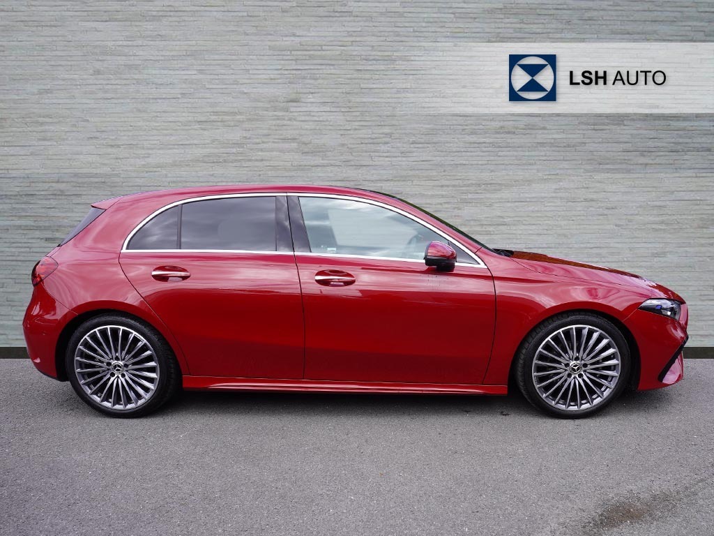 Mercedes-Benz A Class A200 Amg Line Premium Plus KS74DZN Red #3