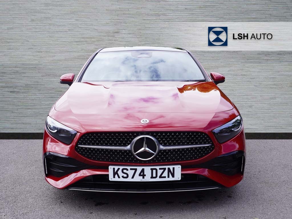 Mercedes-Benz A Class A200 Amg Line Premium Plus KS74DZN Red #4