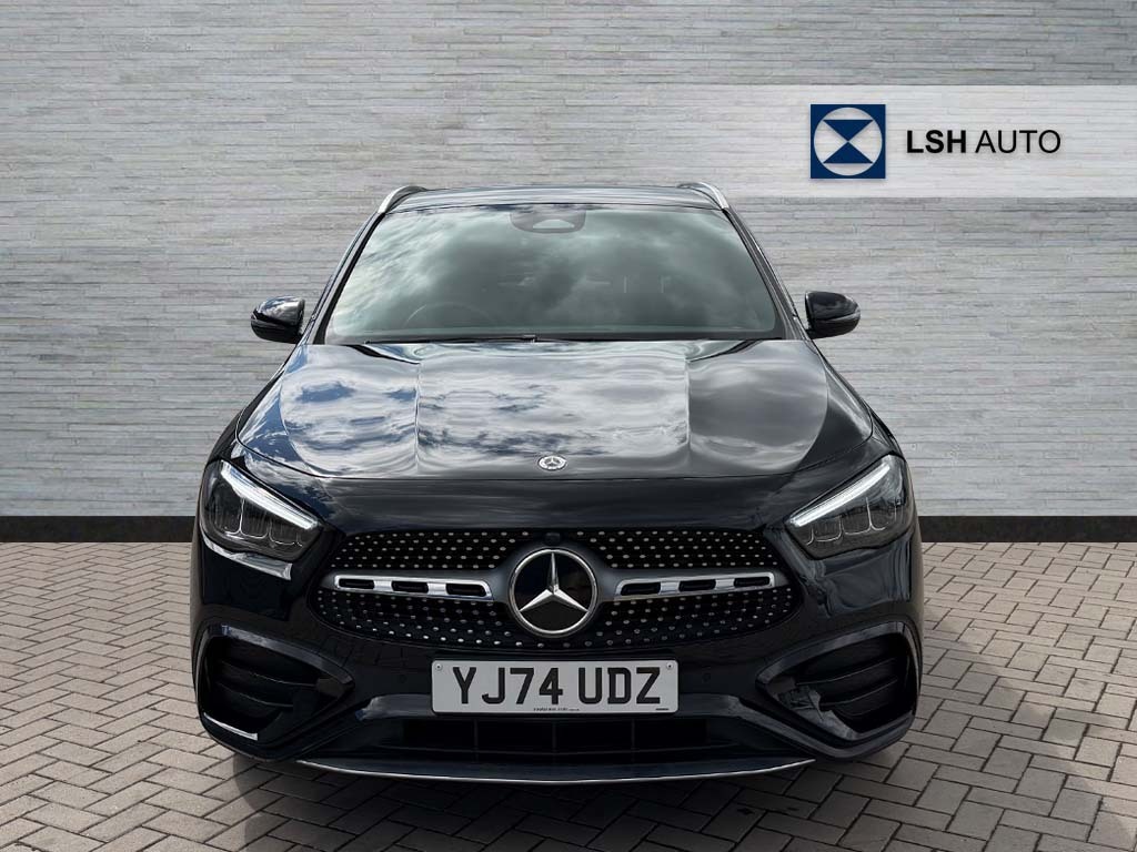 Mercedes-Benz GLA Class Gla 200 Amg Line Premium YJ74UDZ Black #5