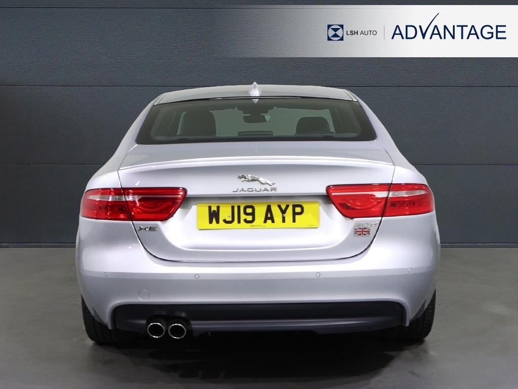 Jaguar XE 2.0D 180 R-sport WJ19AYP Silver #5