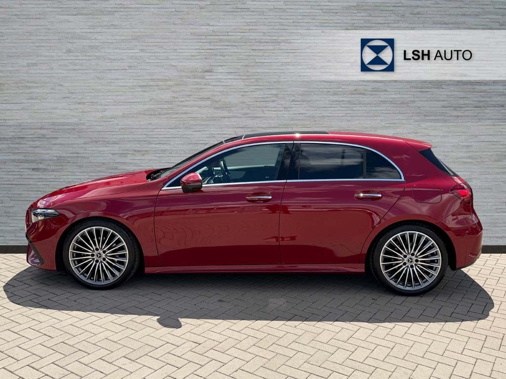 Mercedes-Benz A Class A200 Amg Line Premium Plus KO74GKC Red #4