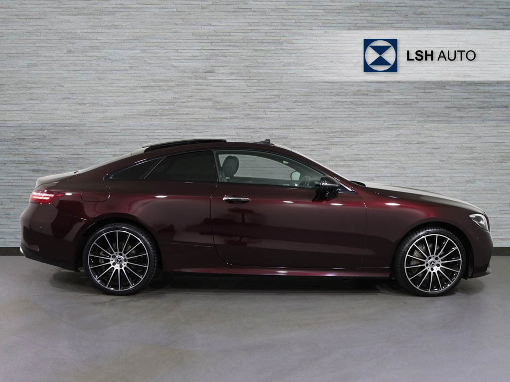 Mercedes-Benz E Class E300d 4Matic Amg Line Night Edition Premium Plus BU22KWR Red #3