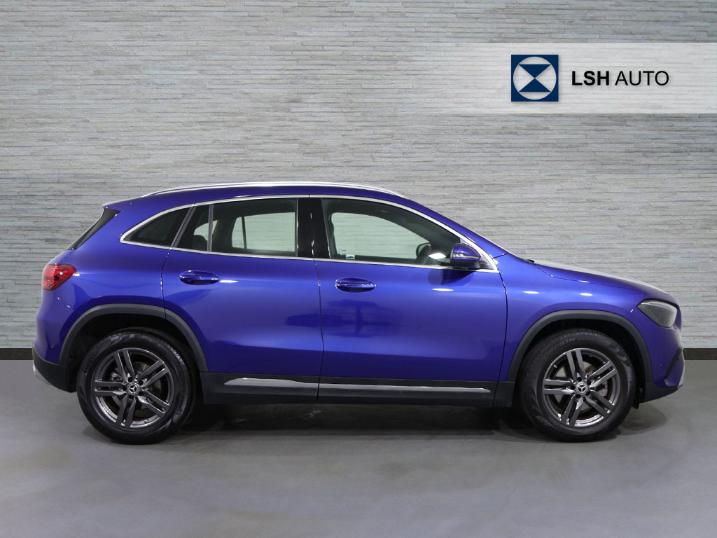 Mercedes-Benz GLA Class Gla 180 Sport Edition LP74ODA Blue #3