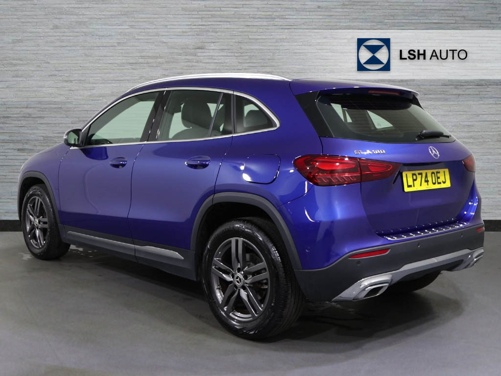 Mercedes-Benz GLA Class Gla 180 Sport Edition LP74OEJ Blue #2